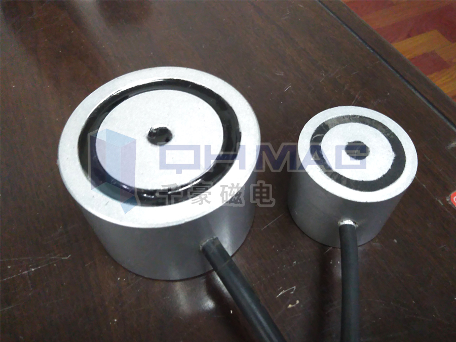 工具型圓形電永磁吸盤(pán)