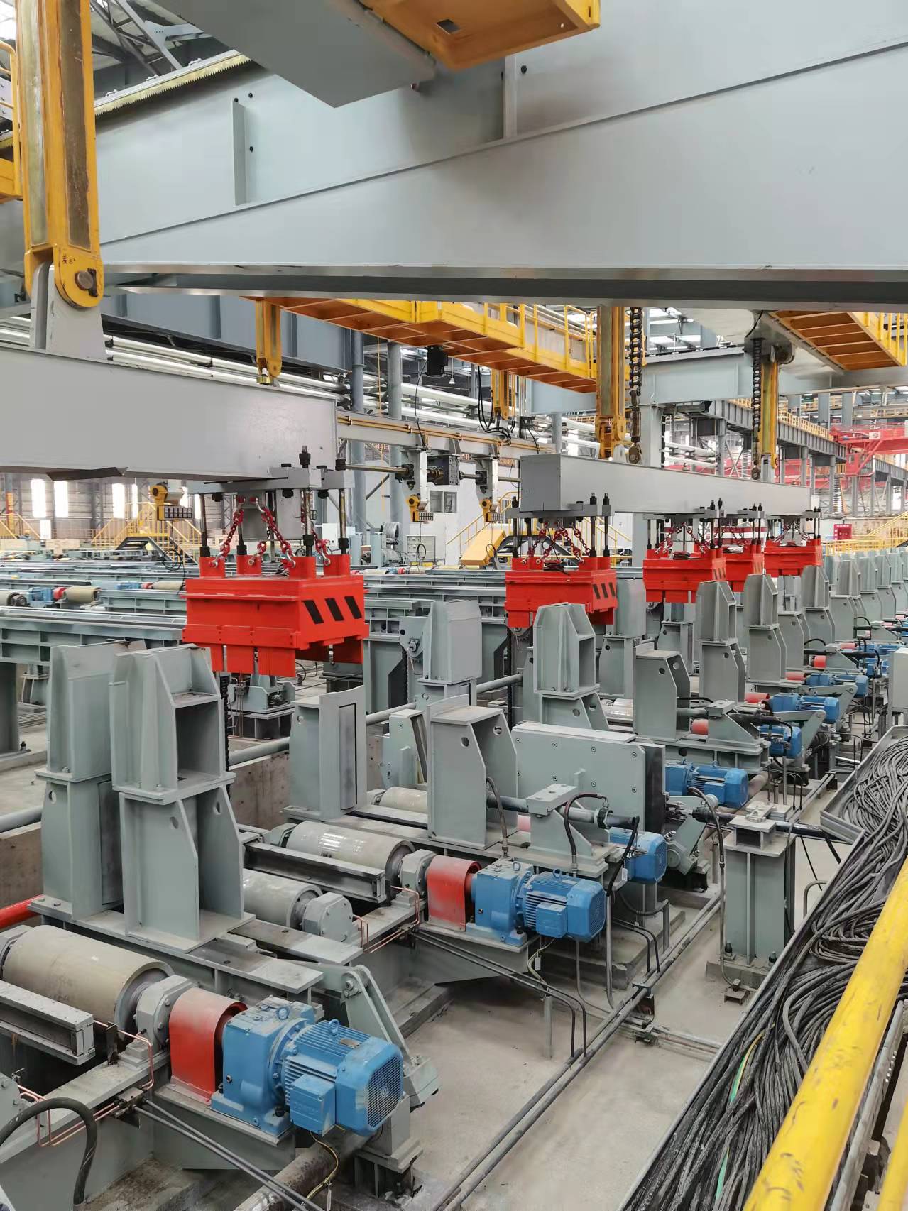 千豪吊型材，鋼軌自動化生產(chǎn)線用電永磁鐵吊具