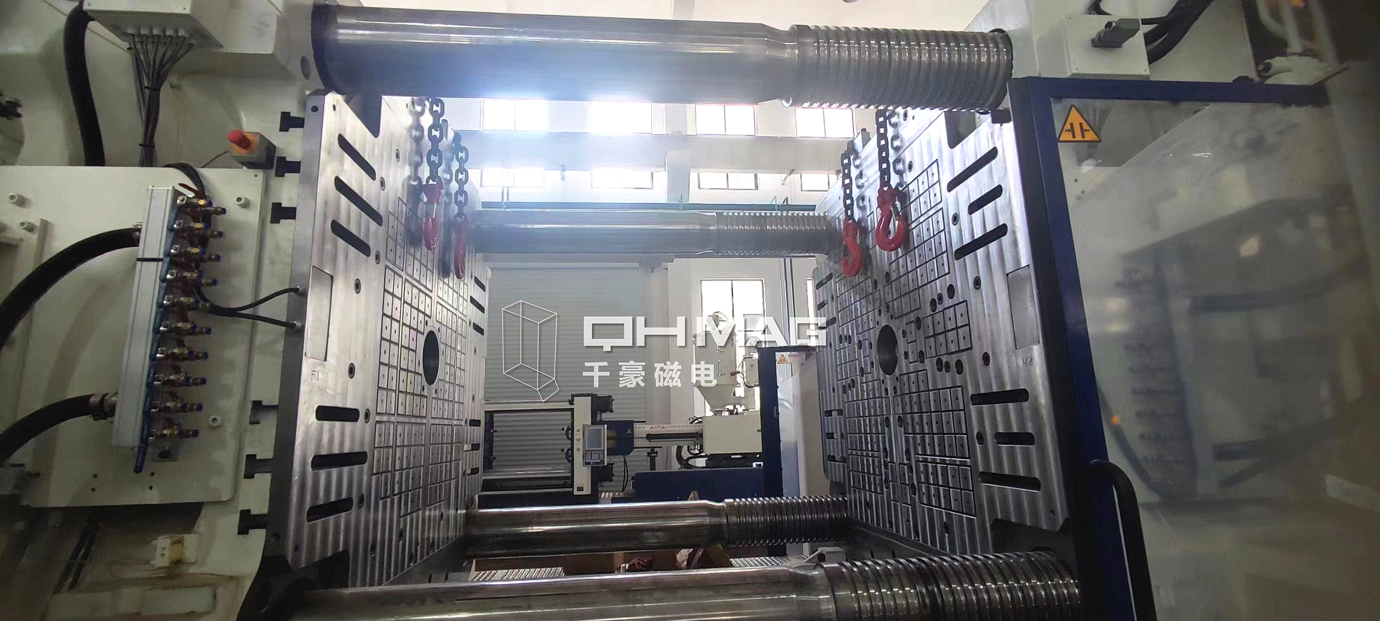 千豪注塑機快速換模系統(tǒng)，磁力模板，電永磁快速換模系統(tǒng)